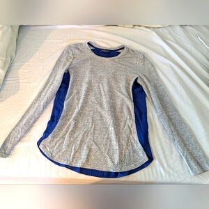 Mixed materials two tone tee